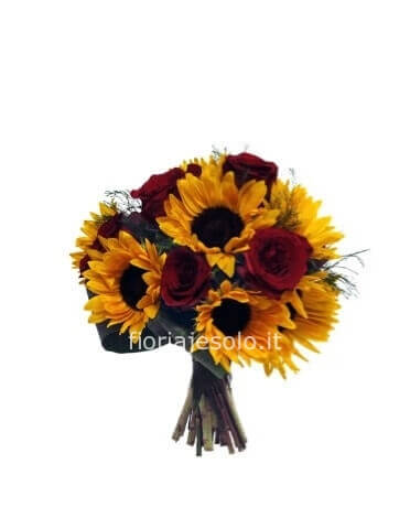 Bouquet di 3 girasoli e 3 rose con spighe e verdi misti