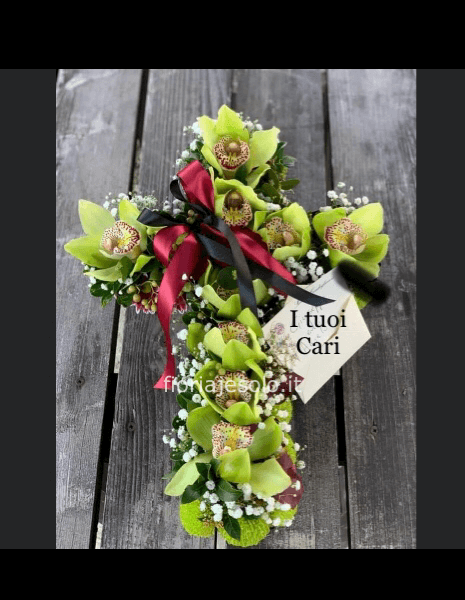 Croce floreale funebre cm. 40