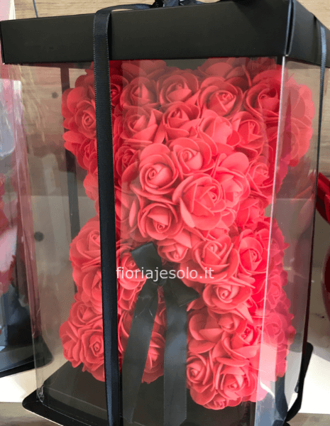 Redbear di roselline in fommy con scatola trasparente.Misure circa 50cm totali.