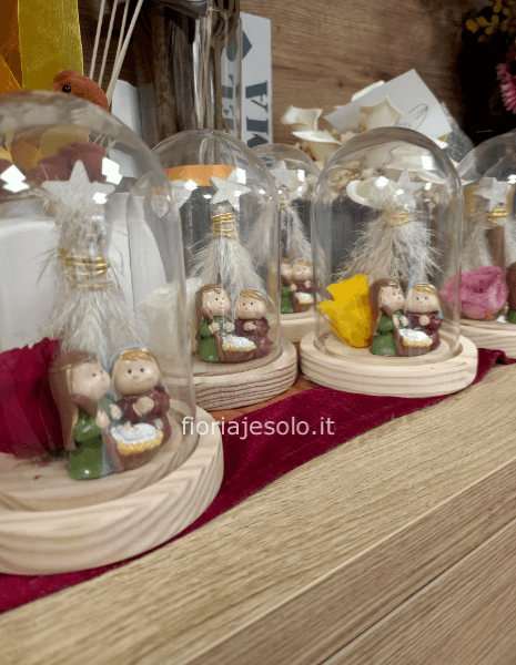 Teca in vetro con Santa Famiglia